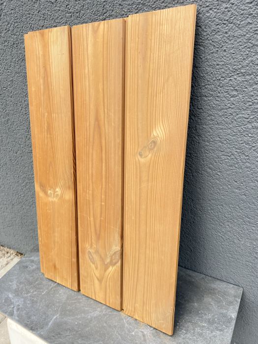 Thermally modified timber